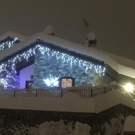Appartamento Fleur Des Neiges Aosta Exterior foto
